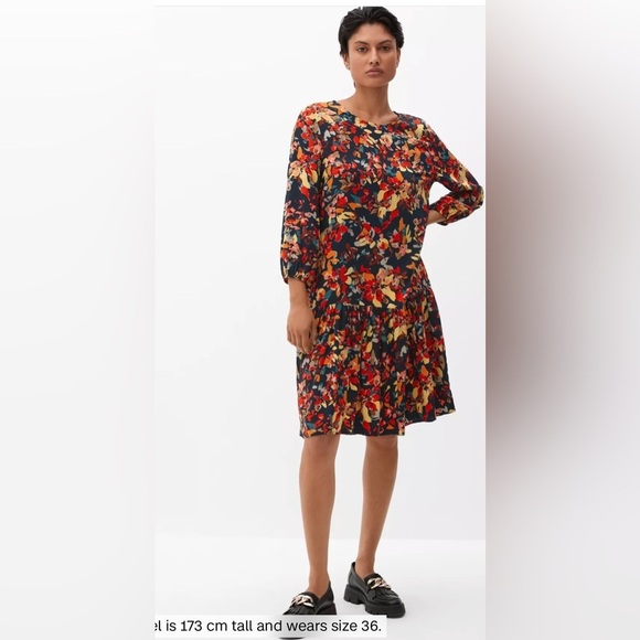 s.Oliver Patterned Dress With Flounce Sustainable , size 16 - Picture 14 of 15